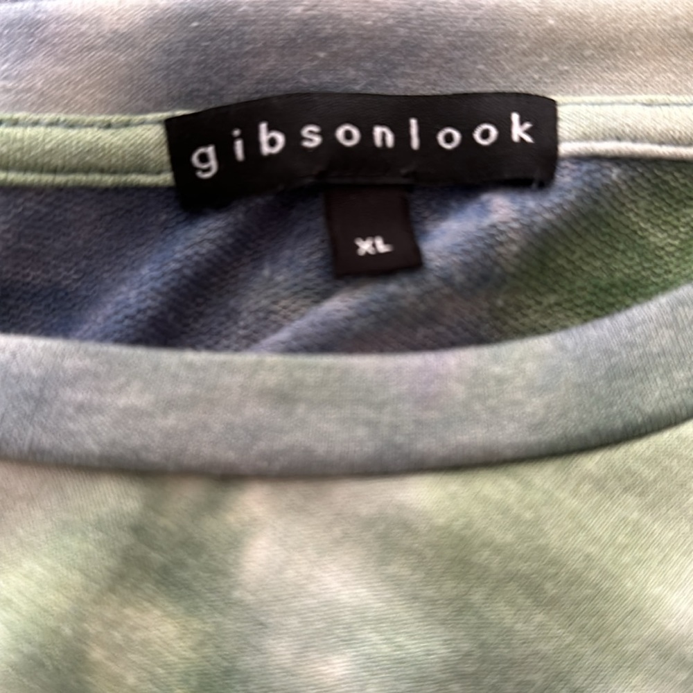GIBSONLOOK Lightweight Tie-Dyed Sweatshirt - Picture 4 of 5